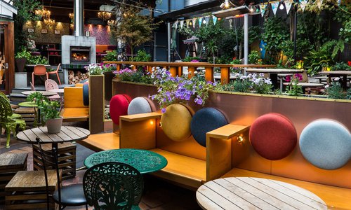 garden bar.jpg